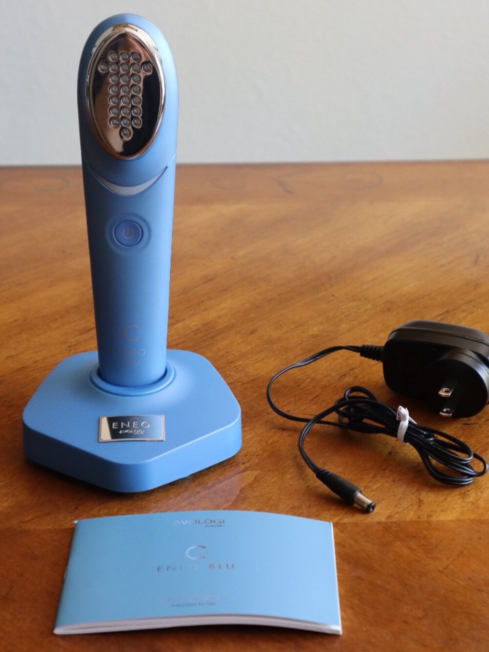 Eneo Blu Device for skin rejuvenation and detoxification Tested.